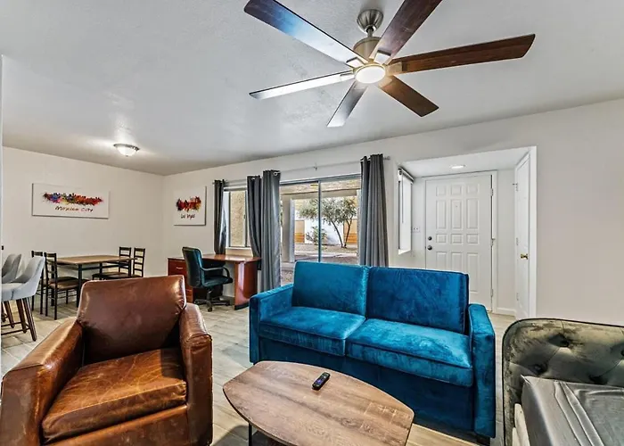21- Modern Casa Grande Paradise Heated Pool Condo