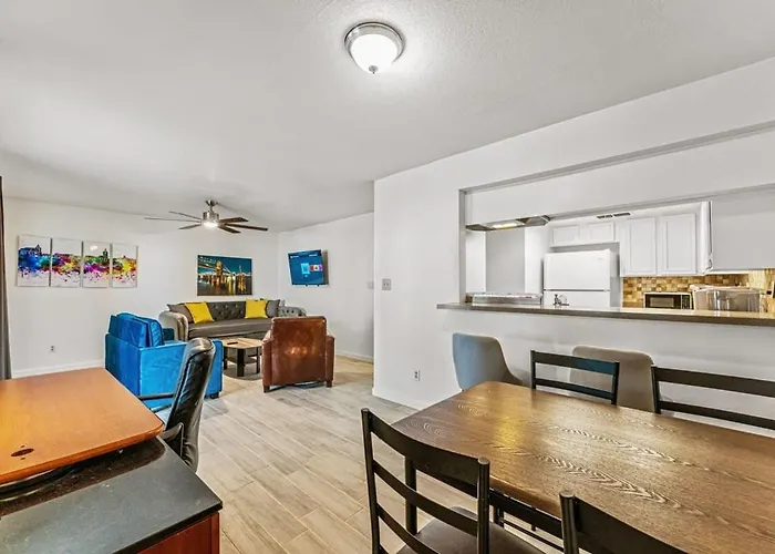 21- Modern Casa Grande Paradise Heated Pool Condo